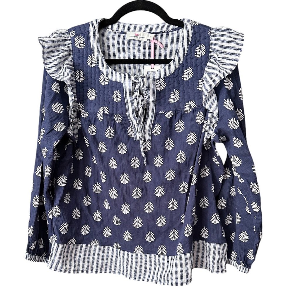 Vineyard Vines Deep Bay Fleur De Leaf Top